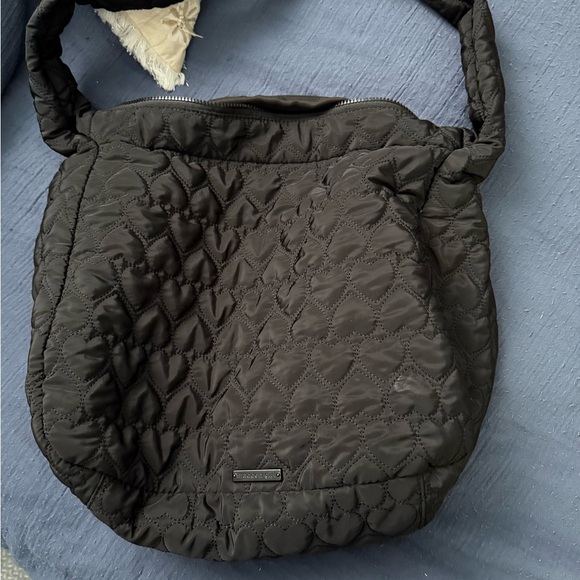 Madden Girl Quilted Hearts Black Shoulder Bag - Picture 2 of 2